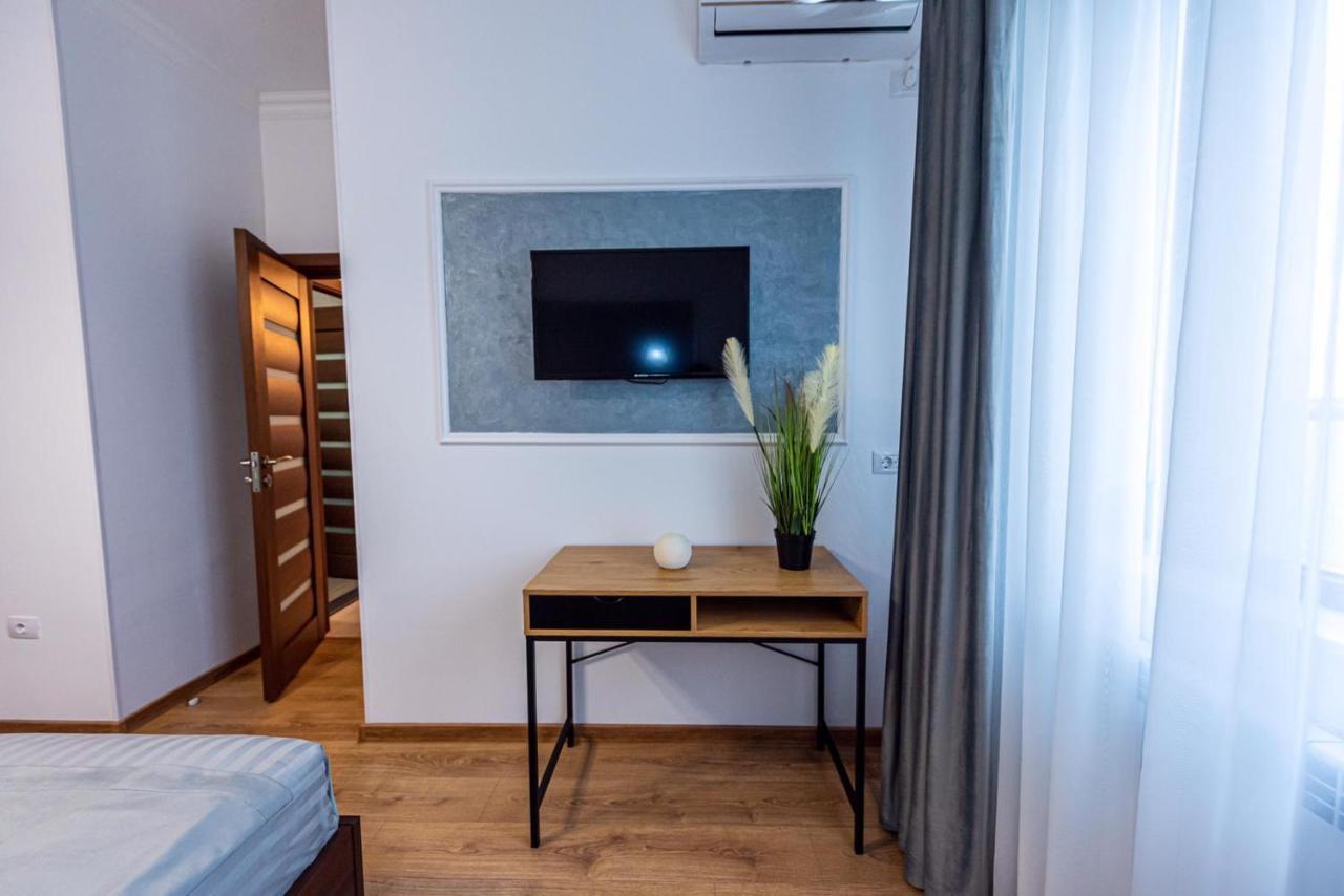 Apartment Sunset Lake View 마마이아 외부 사진