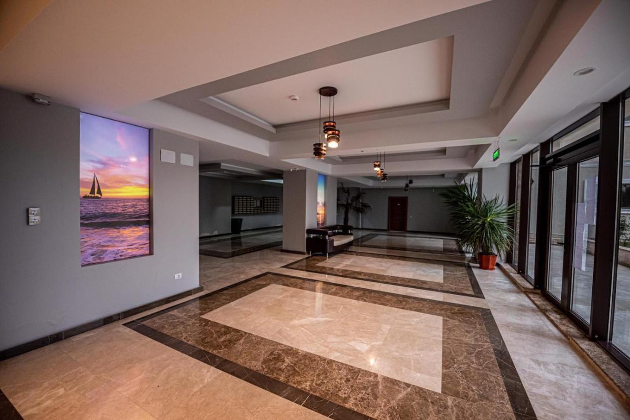 Apartment Sunset Lake View 마마이아 외부 사진